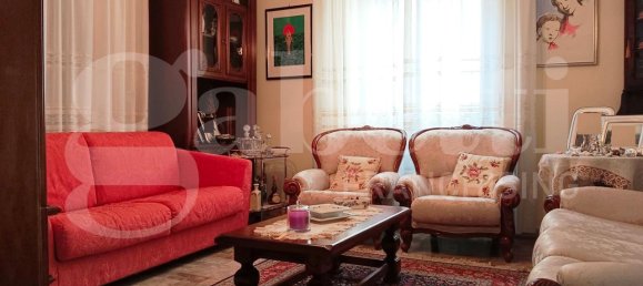 Casa de 13 habitaciónes en Luzzi, Italy No. 151443 17