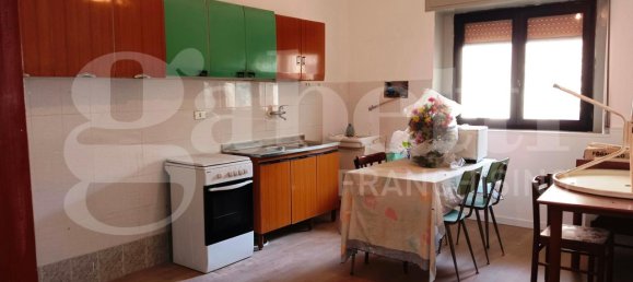 Casa de 13 habitaciónes en Luzzi, Italy No. 151443 29