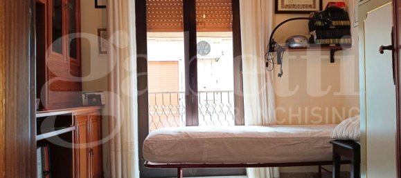 Casa de 13 habitaciónes en Luzzi, Italy No. 151443 22