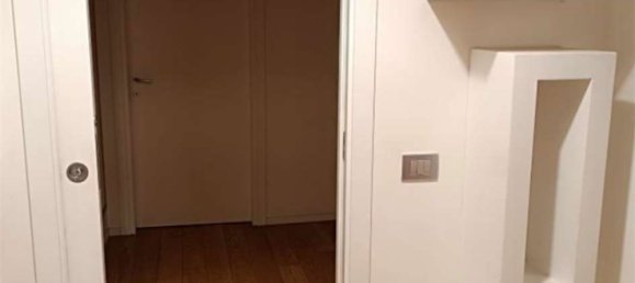 5 rooms Apartment in Segrate, Italy No. 274912 22