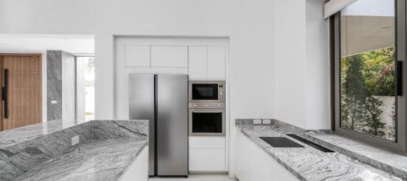 Moradia T6 em Bang Tao, Thailand N.º 79930 11
