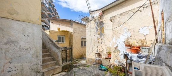 2 غرف نوم منزل في Almada, Portugal رقم 19920 9