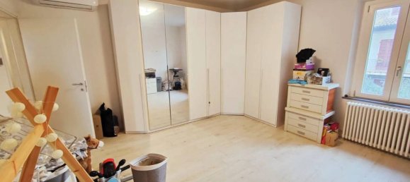 2 Schlafzimmer Haus in Prato, Italy, Nr. 41429 12