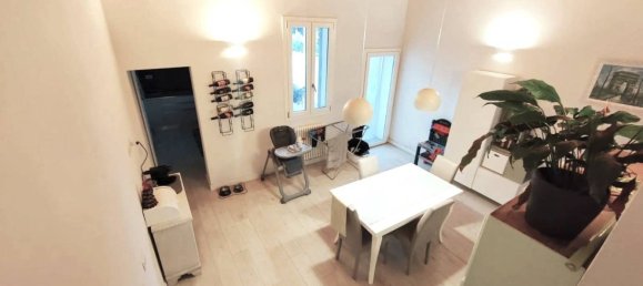 2 Schlafzimmer Haus in Prato, Italy, Nr. 41429 5