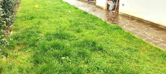 2 Schlafzimmer Haus in Prato, Italy, Nr. 41429 8