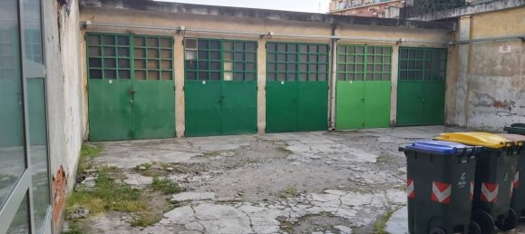 1 room Garage in Turin, Italy No. 73403 8