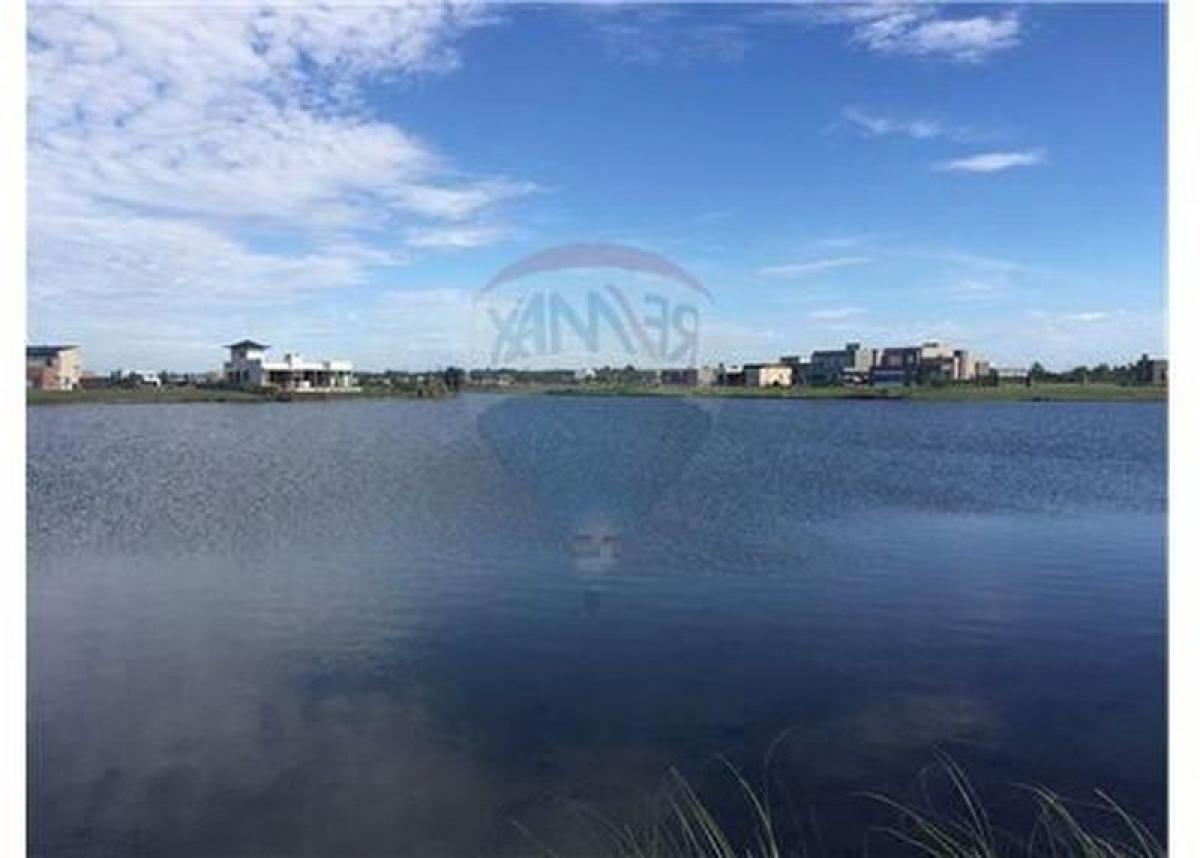 Grundstück in Escobar, Argentina, Nr. 118932