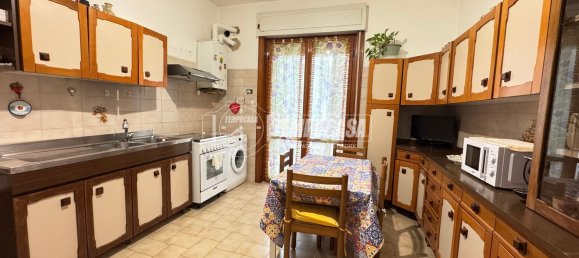 5 bedrooms Apartment in Genoa, Italy No. 347321 4