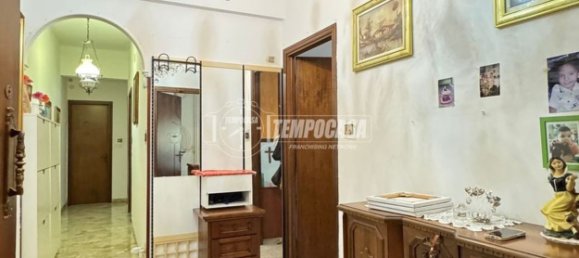 5 bedrooms Apartment in Genoa, Italy No. 347321 23