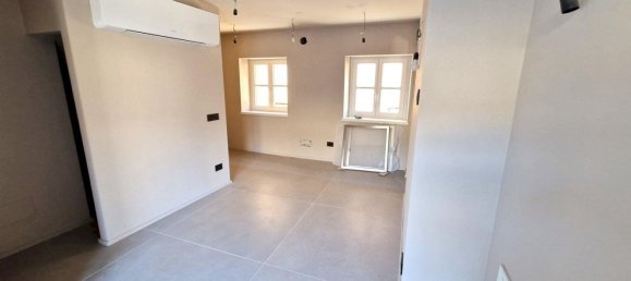 2-salle Appartement à Aosta, Italy No. 227784 25