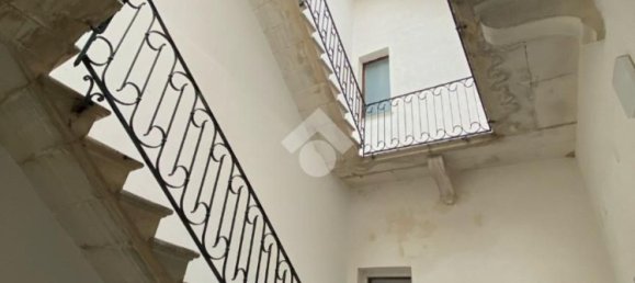 3 rooms Apartment in Mazara del Vallo, Italy No. 154464 8