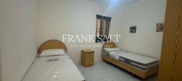 3 bedrooms Apartment in Xaghra, Malta No. 6075 7