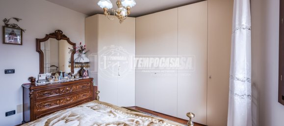 Apartamento de 2 dormitorios en Granarolo dell'Emilia, Italy No. 354161 30