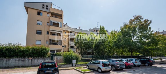 Apartamento de 2 dormitorios en Granarolo dell'Emilia, Italy No. 354161 34