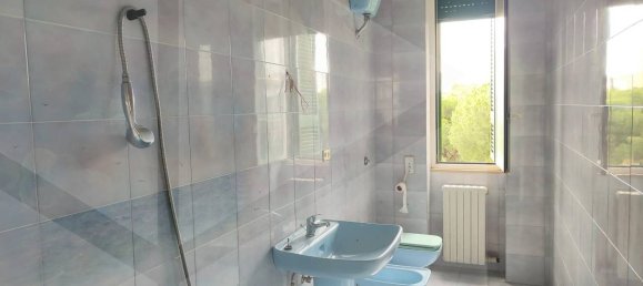 3 rooms Apartment in Bari, Italy No. 29107 13