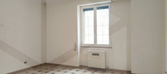 3 rooms Apartment in Bari, Italy No. 29107 20