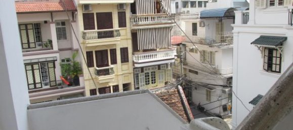 2 bedrooms Apartment in Hoan Kiem, Vietnam No. 4957 17