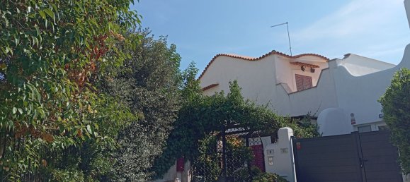 4 bedrooms House in Cerveteri, Italy No. 372284 2