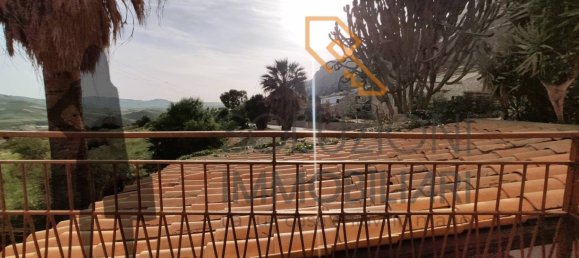 Apartamento de 3 dormitorios en Castellammare del Golfo, Italy No. 91782 37