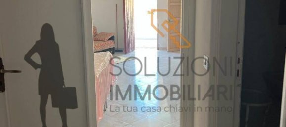 Apartamento de 3 dormitorios en Castellammare del Golfo, Italy No. 91782 5