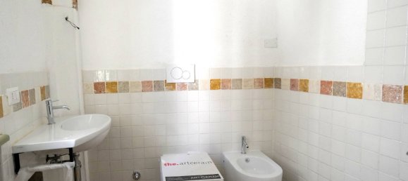 6 bedrooms House in Brusasco, Italy No. 335123 14