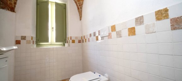 6 bedrooms House in Brusasco, Italy No. 335123 11