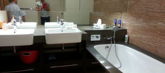 3 Schlafzimmer Wohnung in Cau Giay, Vietnam, Nr. 5517 13