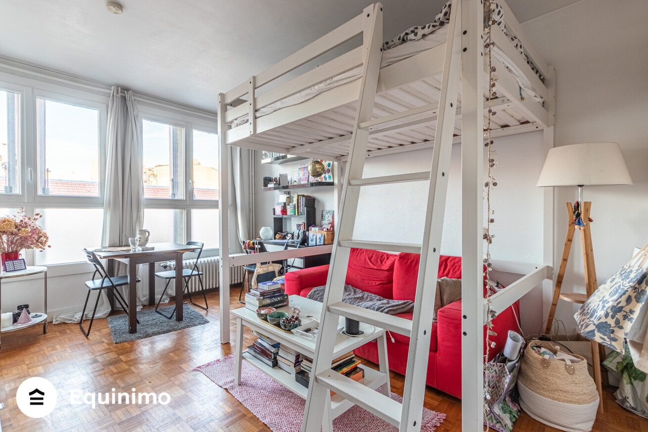 Apartamento de 1 dormitorio en Paris, France No. 334690