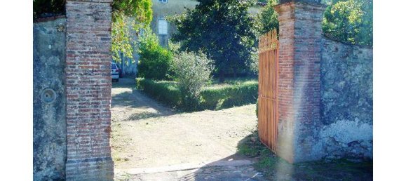 4 bedrooms House in Capannori, Italy No. 255061 5