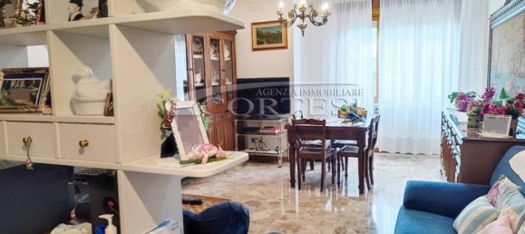 Квартира с 5 комнатами в Сансеполькро, Италия № 23061 4