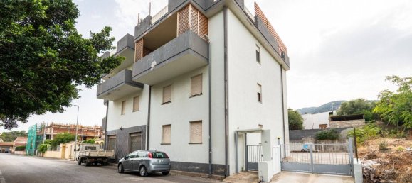 Квартира с 2 спальнями в Капотерра, Италия № 318412 42