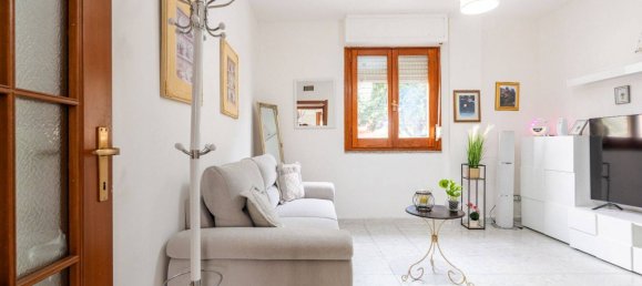 Квартира с 2 спальнями в Капотерра, Италия № 318412 5