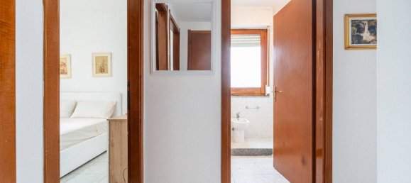 Квартира с 2 спальнями в Капотерра, Италия № 318412 34