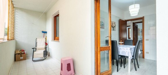 Квартира с 2 спальнями в Капотерра, Италия № 318412 15