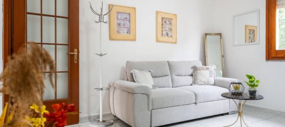 Квартира с 2 спальнями в Капотерра, Италия № 318412 37