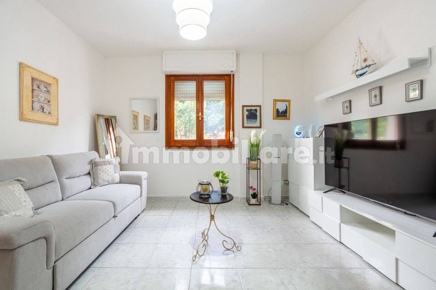 Квартира с 2 спальнями в Капотерра, Италия № 318412