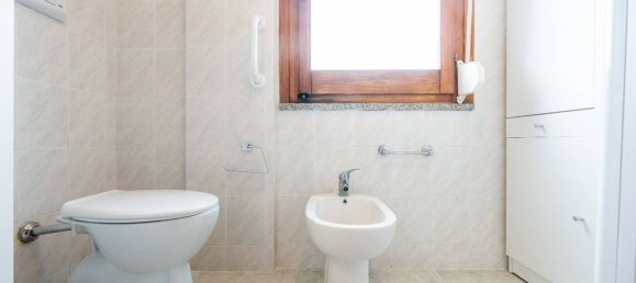 Квартира с 2 спальнями в Капотерра, Италия № 318412 26