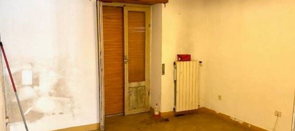 7 rooms House in Castel di Casio, Italy No. 128164 8