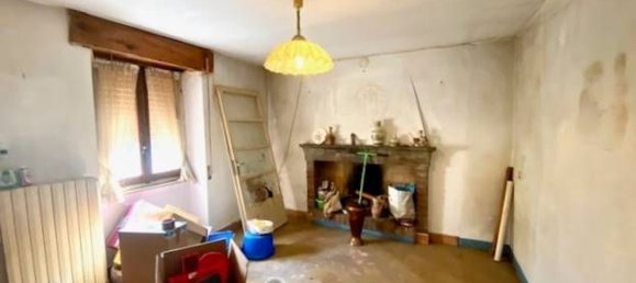 7 rooms House in Castel di Casio, Italy No. 128164 6