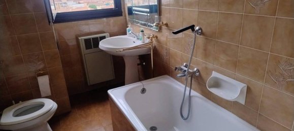 4-Zimmer Penthouse in Bologna, Italy, Nr. 33701 37