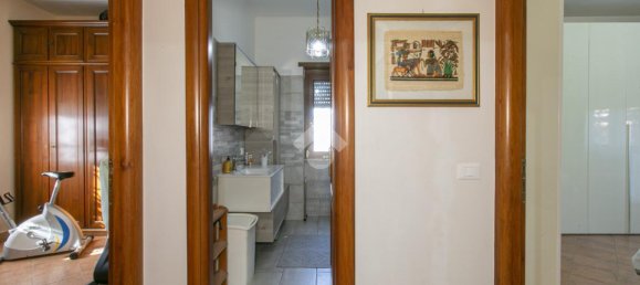 Квартира с 4 комнатами в Ментана, Италия № 36068 8