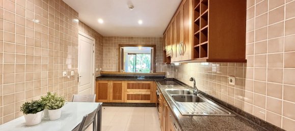 3 Schlafzimmer Wohnung in Marbella, Spain, Nr. 123302 3