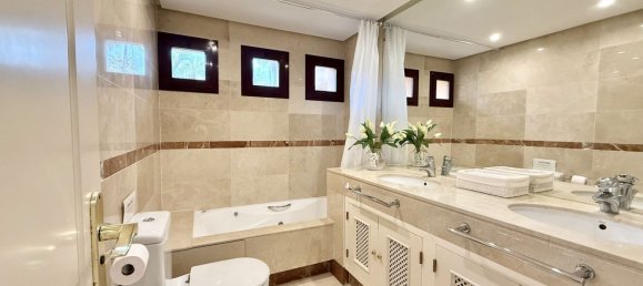 3 Schlafzimmer Wohnung in Marbella, Spain, Nr. 123302 15