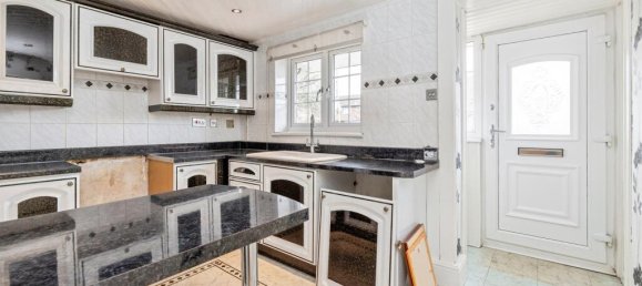 2 bedrooms House in Borehamwood, United Kingdom No. 6218 17