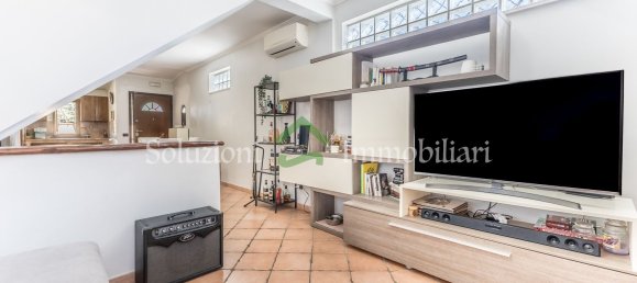 Дом с 3 спальнями в Помеция, Италия № 313737 17