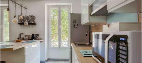 Apartamento de 2 habitaciónes en Sanremo, Italy No. 358188 2