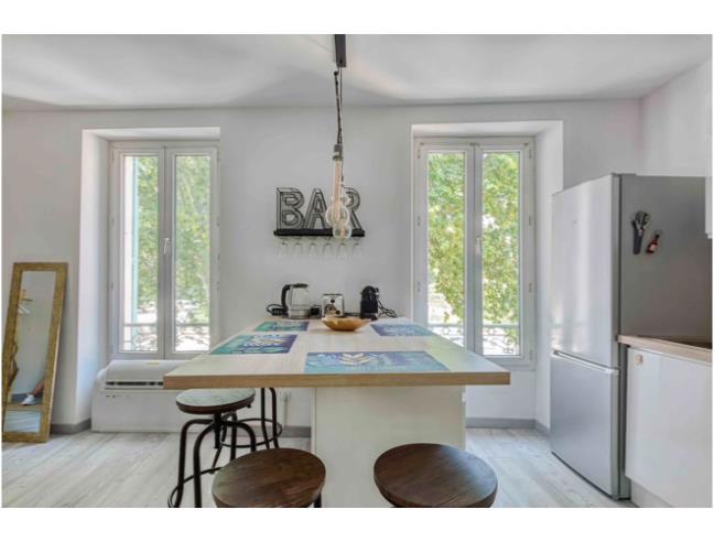 Apartamento de 2 habitaciónes en Sanremo, Italy No. 358188