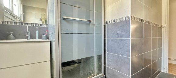 2 bedrooms Apartment in Saint-Etienne-du-Rouvray, France No. 361503 6