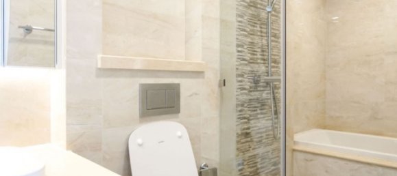 2 rooms Office in District 1, Vietnam No. 17977 11