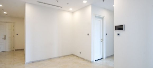 2 rooms Office in District 1, Vietnam No. 17977 4